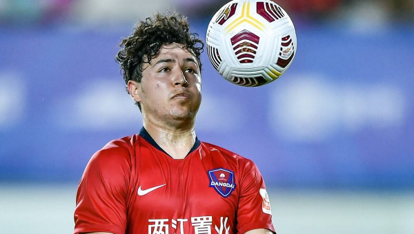 VS Code 十年发展:从 Electron 应用到开发者生态核心-一支黑兰州