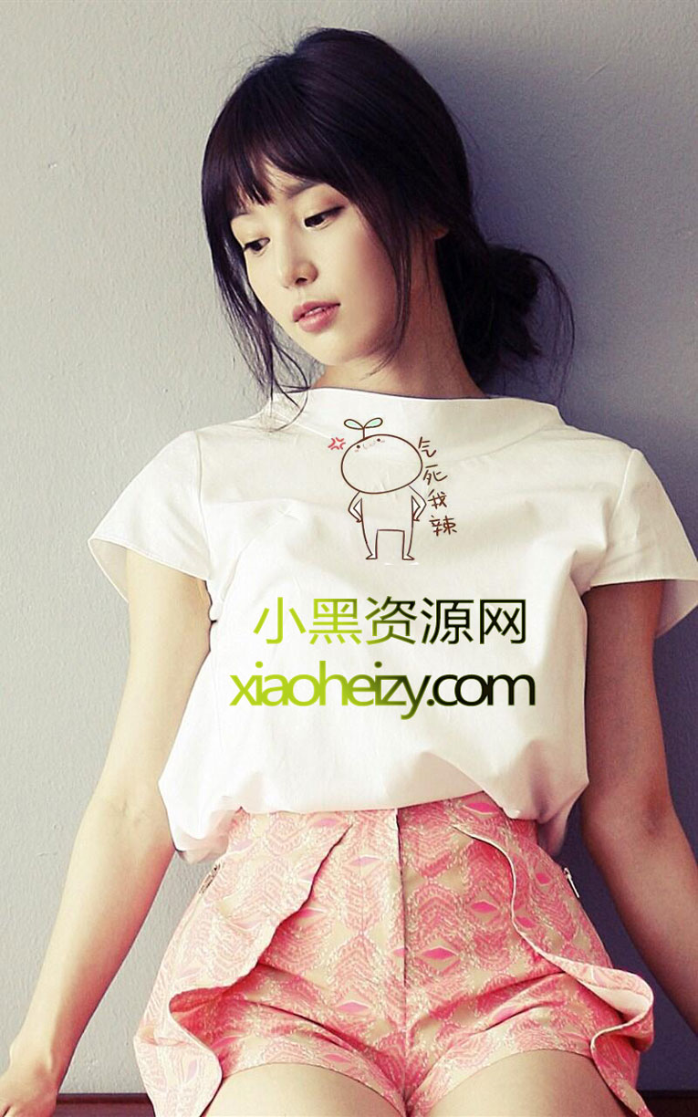 女生衣服文字创意设计PSD源码-一支黑兰州