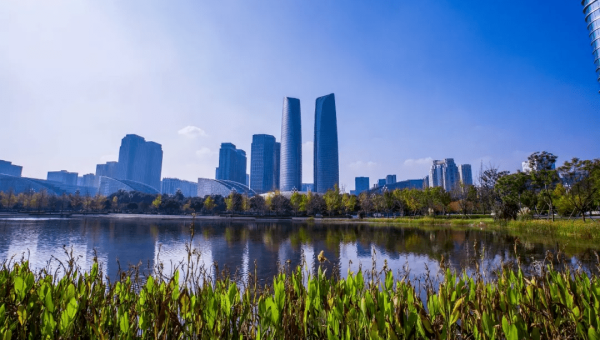 GCC vs Clang:C/C++ 编译器的优化策略与社区生态-一支黑兰州