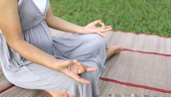 Docker 镜像优化指南:分层构建、瘦身技巧与多阶段编译实践-一支黑兰州